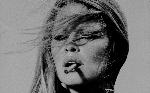 Portrait Brigitte Bardot cigarette