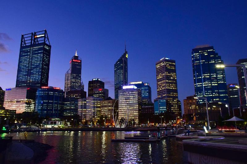 Photo de la ville de Perthe de nuit en Australie