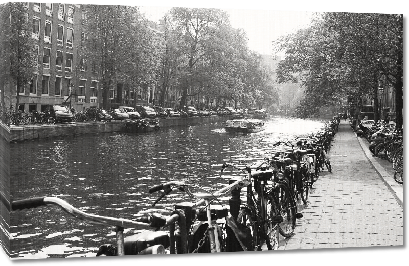 Toiles imprimées Photo noir et blanc vélo sur les quais à Amsterdam