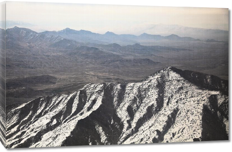 Toiles imprimées Photo montagne enneigée en  Afghanistan