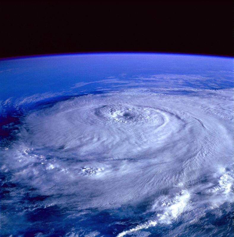 Photo vue de l'espace d'un cyclone