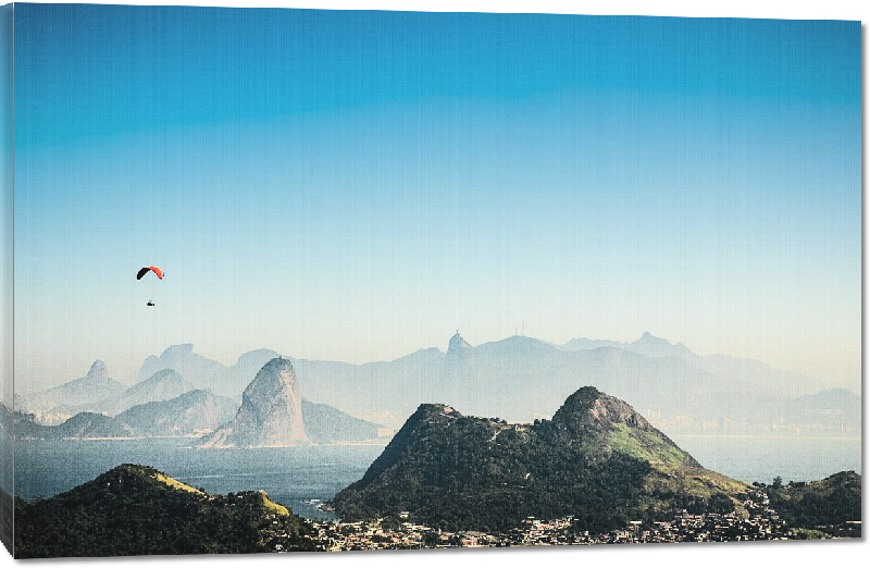 Toiles imprimées photo paysage montagneux au brésil