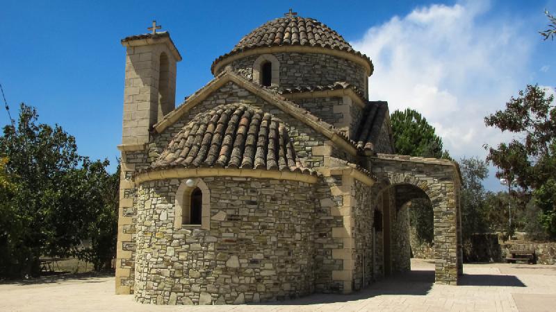 phot église en brique chypre 
