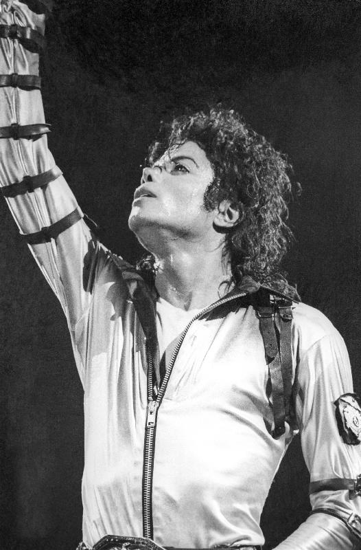 Photo en noir et blanc de Michael Jackson