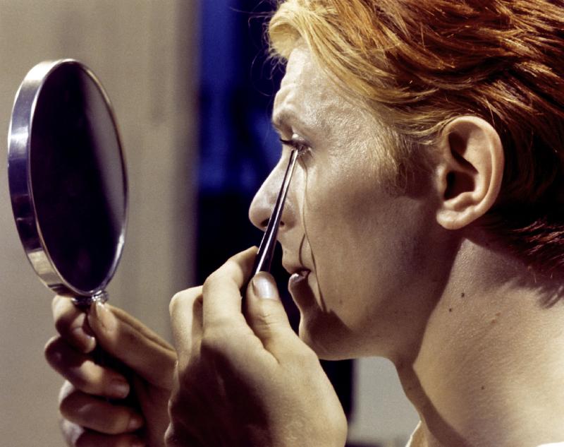 photo film The Man Who Fell to Earth