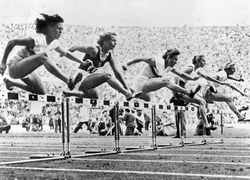 Finale du 80 m haies aux Jeux Olympiques d'Helsinki le 25 juillet 1952