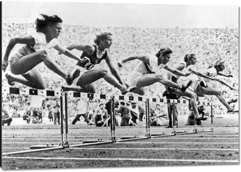 Impression sur aluminium Finale du 80 m haies aux Jeux Olympiques d'Helsinki le 25 juillet 1952