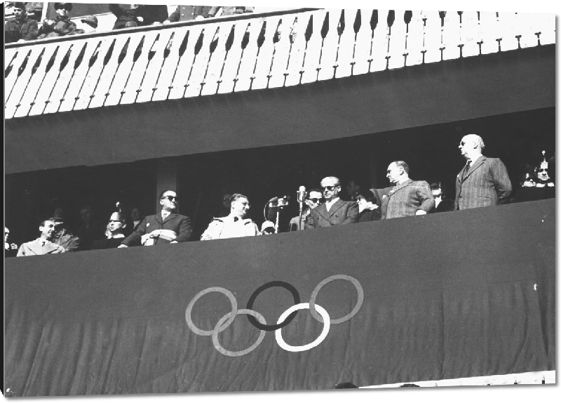Impression sur aluminium La cérémonie d'ouverture des Jeux olympiques d'hiver, Cortina d'Ampezzo, Italie, 1956