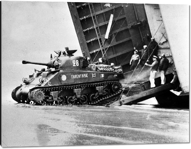 Impression sur aluminium Débarquement d'un char Sherman, Utah Beach, 1944