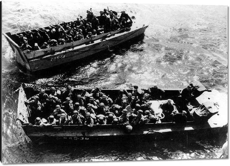 Impression sur aluminium Jour J : des canoës transportent des soldats américains à Utah Beach, 1944