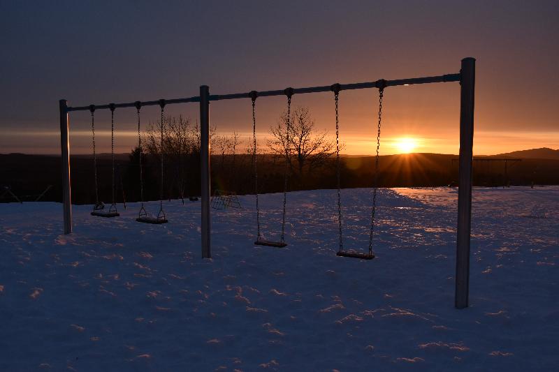 Un lever de soleil un matin froid