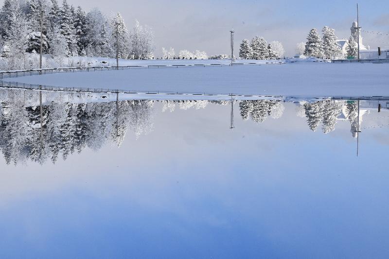 Première neige au village