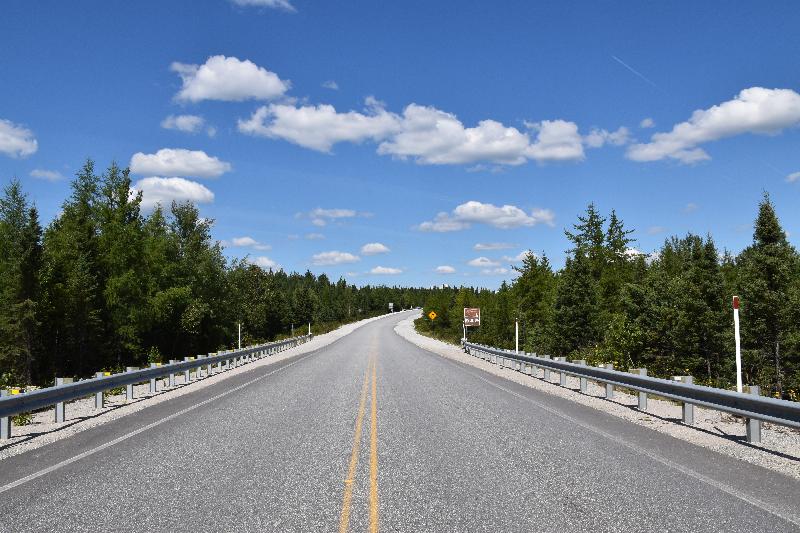 La route du nord en été