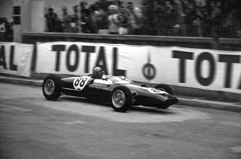 Photo formule 1 FJ vainqueur Peter Arundell dans le lotus de chiron 22, 1962