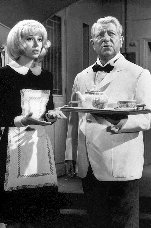 Monsieur de Jean-Paul Le Chanois avec Mireille Darc, Jean Gabin, 1964