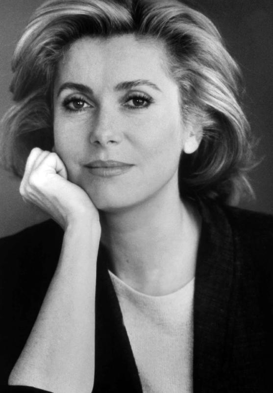 Catherine Deneuve dans Chansons d'amour réalisés par Elie Chouraqui, 1984