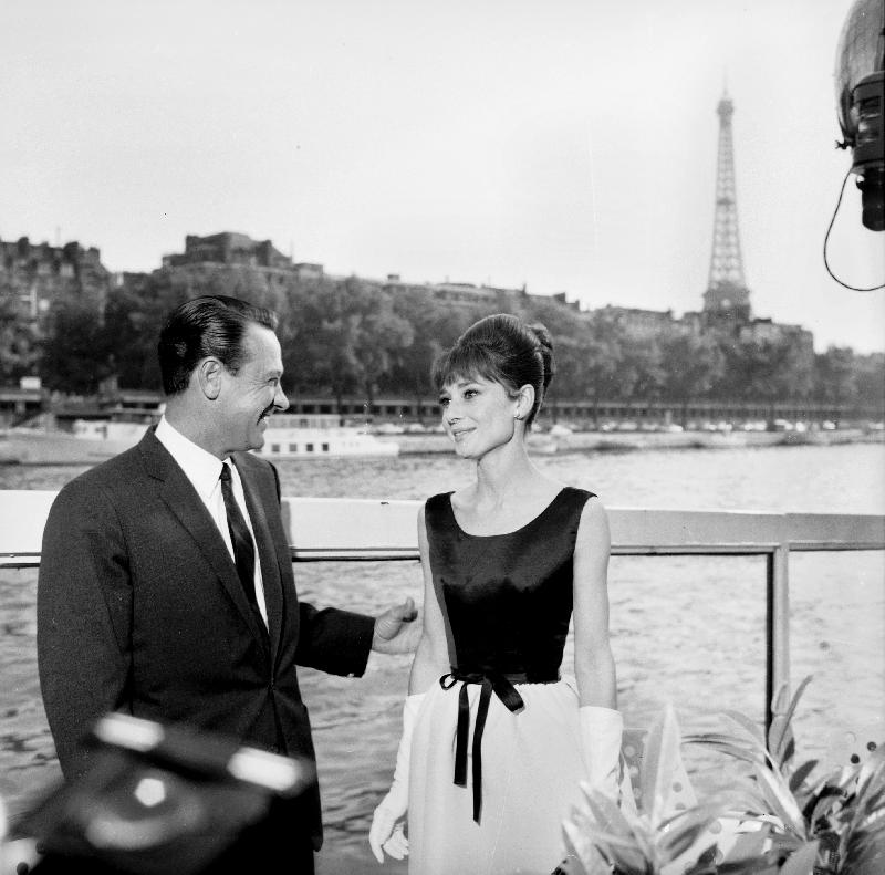 Photo des acteurs William Holden et Audrey Hepburn